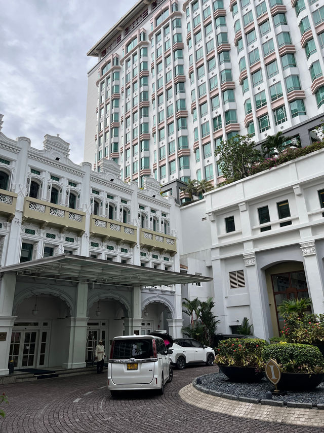 Prime Luxury Base Near Cultural Spots