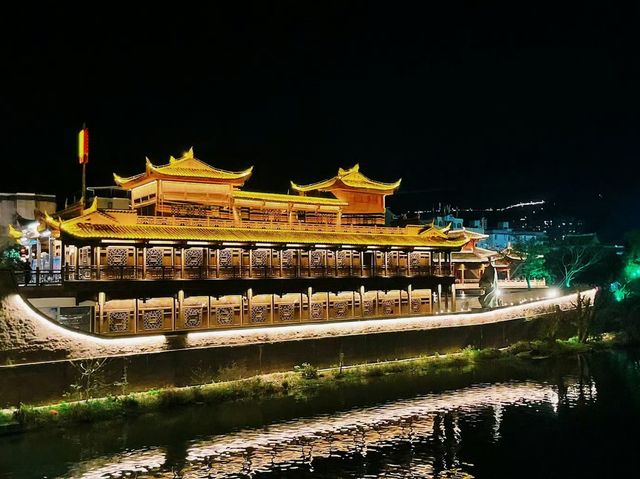 夜泊汀江:一盞燈籠照千年,一灣秋水夢汀州 夜泊汀江:一盞燈籠照千年,一灣秋水夢汀州