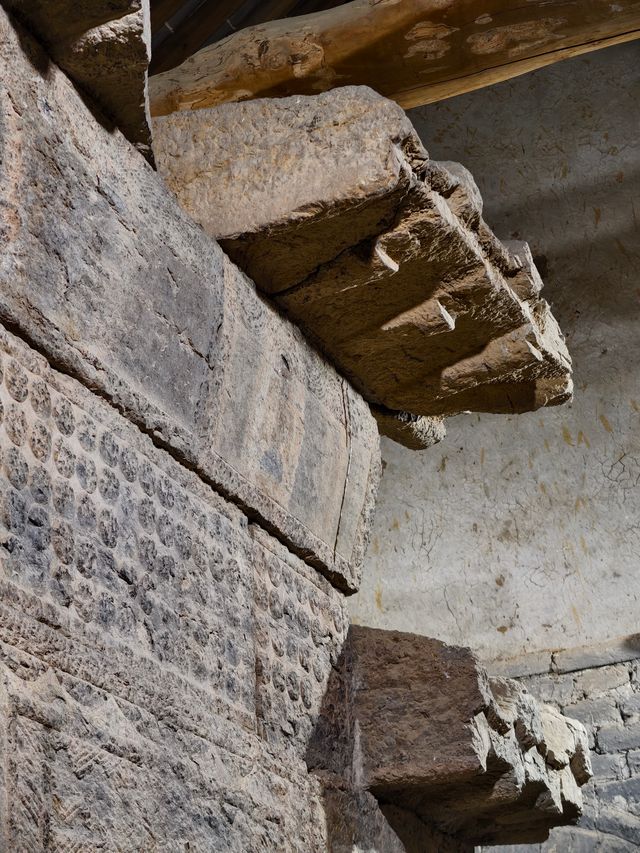 河南.登封市.太室闕