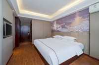 天籟聽禪韻 八喜享清寧