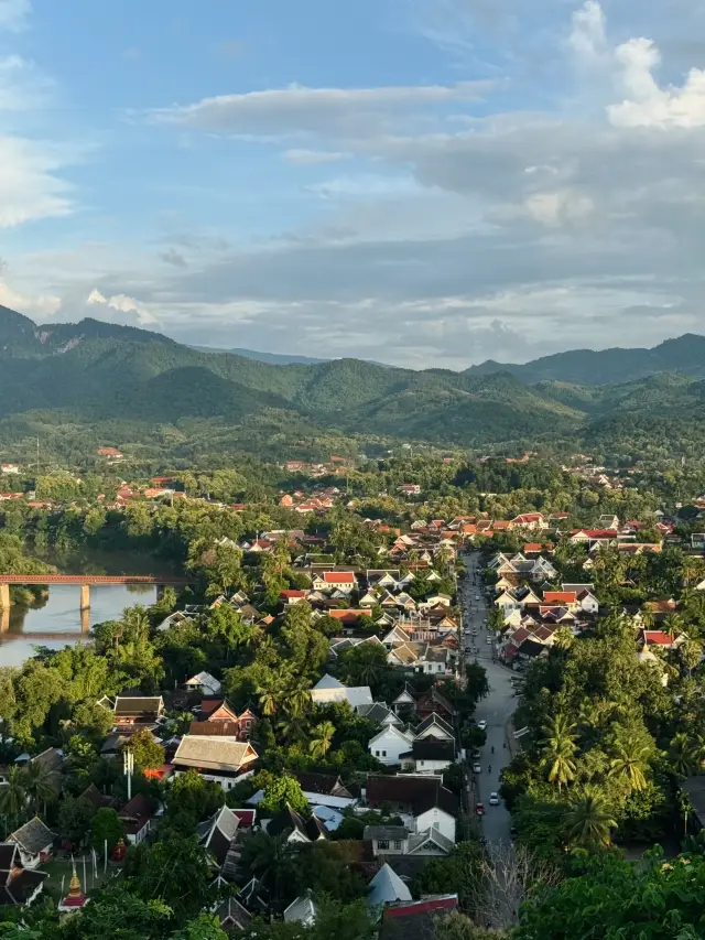 ภูเขาปูซี｜วิวที่สวยที่สุดไม่จำเป็นต้องอยู่บนยอดเขา