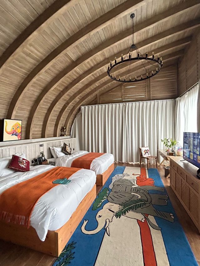 普洱躺進雲海裡!茶山木屋太治癒了 普洱躺進雲海裡!茶山木屋太治癒了