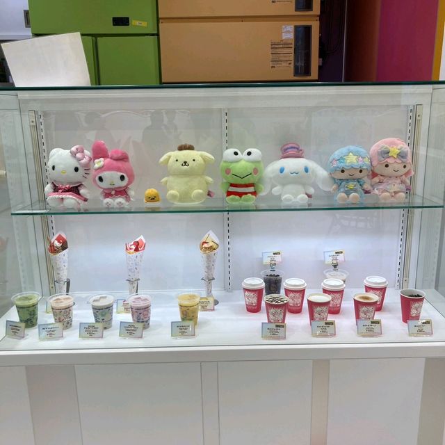 サンリオピューロランド　フードコートが可愛い！