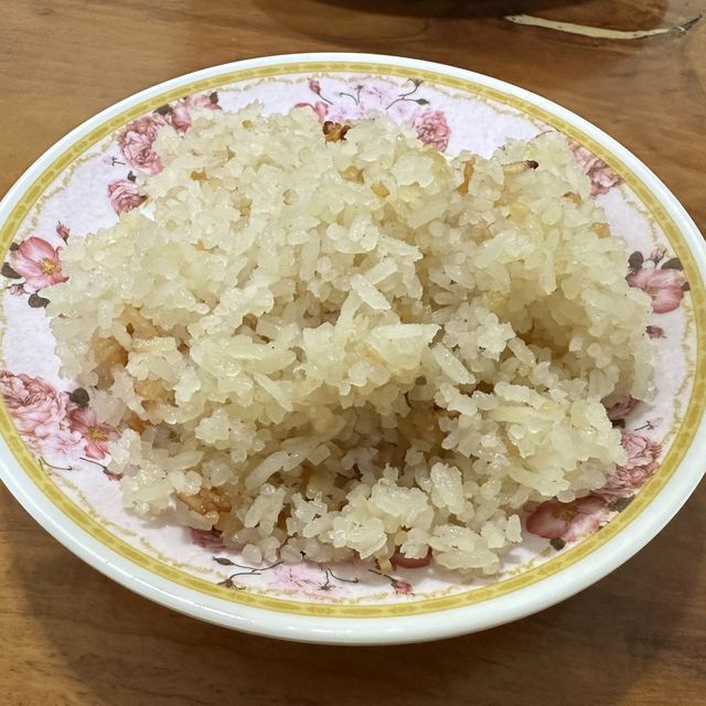 เจ๊เก๋อเนินโพธิ์ ส้มตำหนองบัวในตำนาน