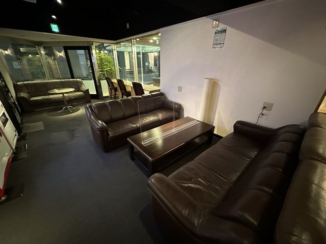 東京・大塚。シンプルでコンパクト。1人旅ならこれくらいが心地よい『ホテルサンターガス大塚店』
