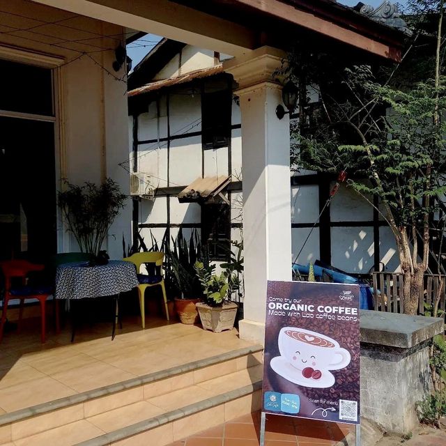 Luang Prabang CAT Café 