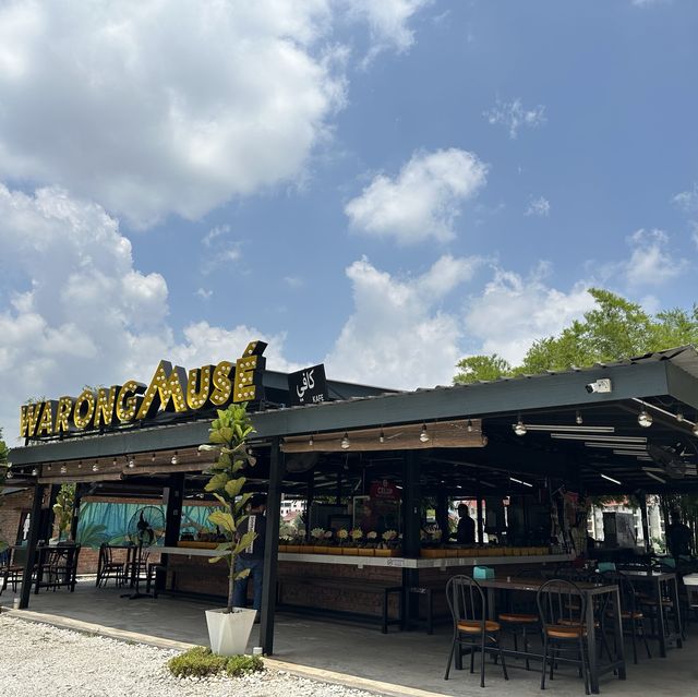 Yummy food and cozy spot!
