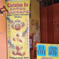 Christina Ee Pineapple Tarts & Chendol