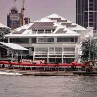 ร้านอาหารริมน้ำ เพชรเจ้าพระยา 
