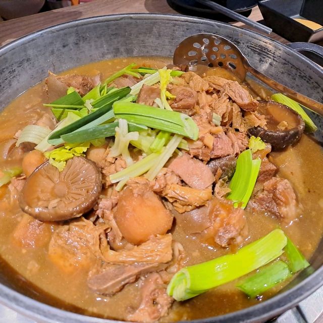 出色羊腩雞煲