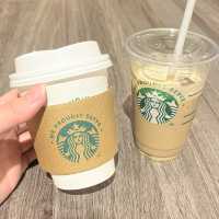 夢のスタバ飲み放題が、たったの300円！？