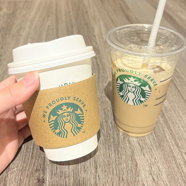 夢のスタバ飲み放題が、たったの300円！？