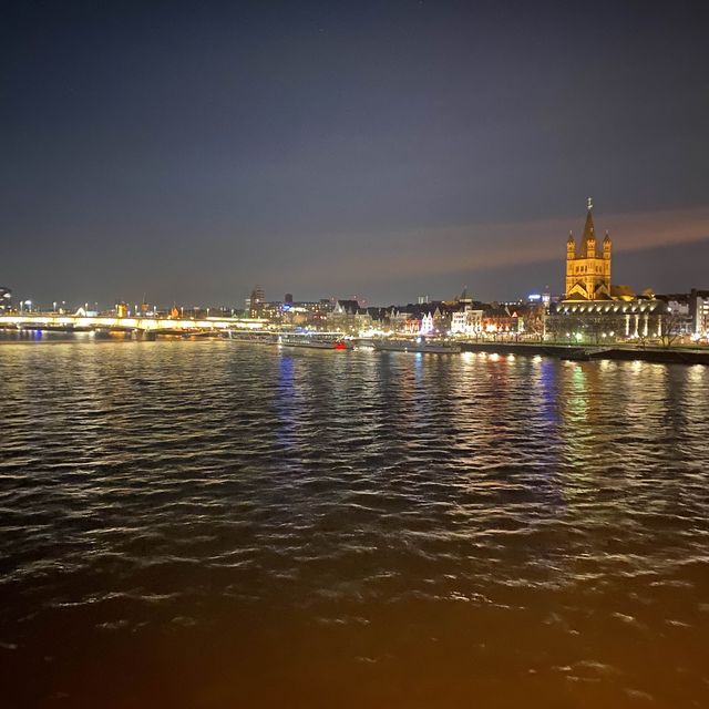 ライン川 cologne 