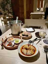 ワインと食べるキムチ料理のお店