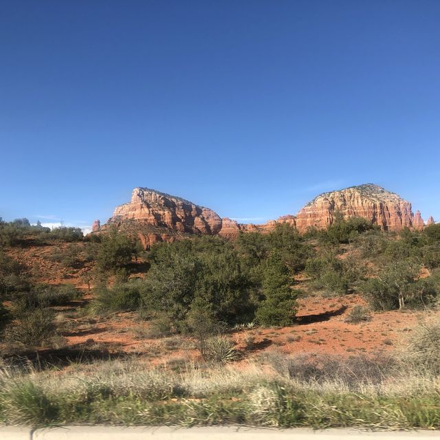 The stunning red rocks of Sedona ⛰️ 🌞 🌲 