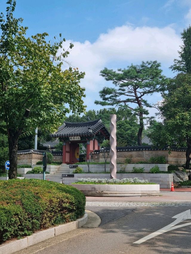호텔 안에 탑이라니!!!