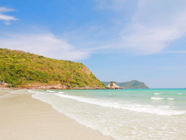 หาดน้ำใส หาดทรายขาวสะอาด 🌴🌴