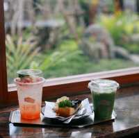 Rinji Bean & Brew Cafe' คู้บอน