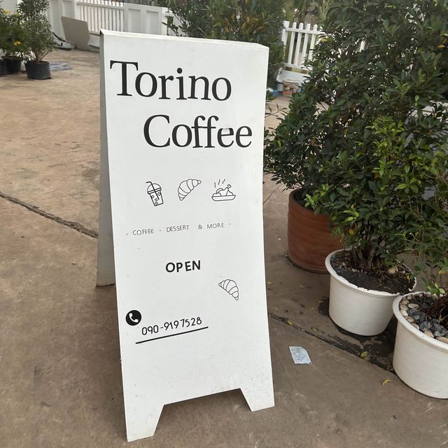 Torino  coffee คาเฟ่ ขนมเค้กอร่อย