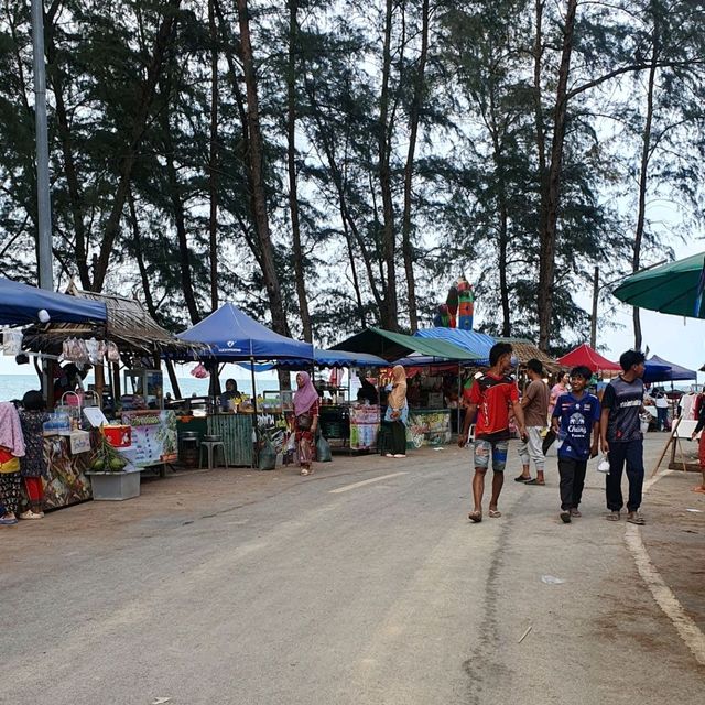 งานประจำปี "ของดี 4 ชาย" ณ หาดวังหนาว จะนะ