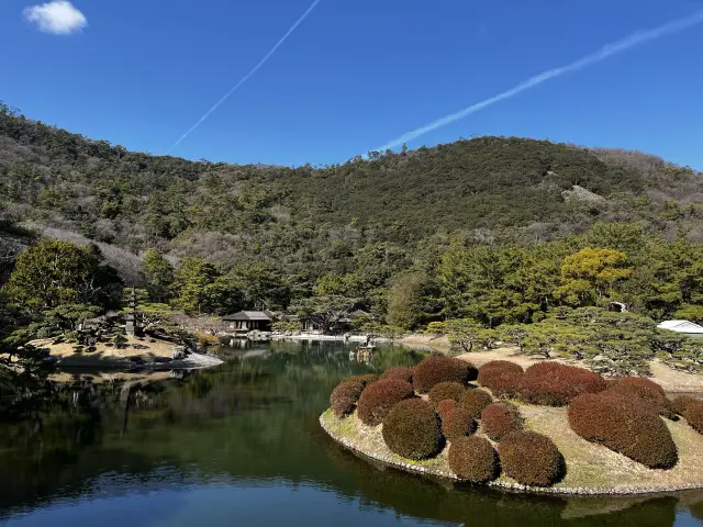 香川県 【文化財公園では最大級の広さ！】栗林公園⛲️