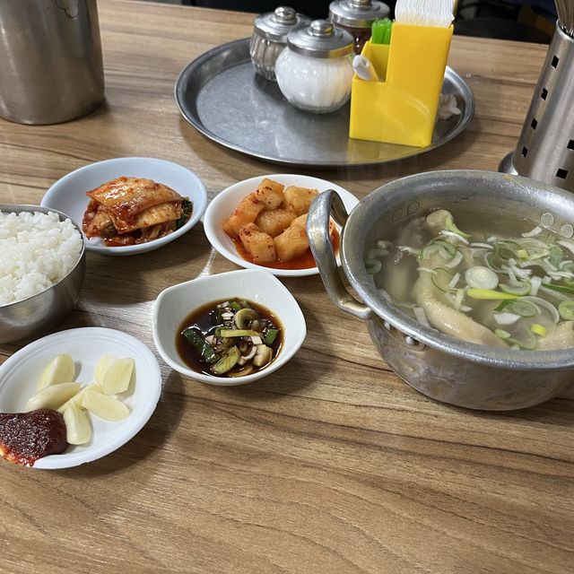 【韓国ソウル・南大門市場】朝食におすすめ！クッパでも楽しめ絶品鶏スープ「タッチンミ」