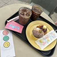 與韓國最受歡迎的KaKao Friends 見面
