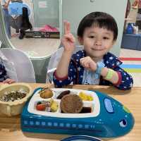 一齊去玩去食，同波波姐姐唱 <鐵路歌>啦！
