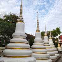 วัดปทุมคงคาราชวรวิหาร สัมพันธวงศ์