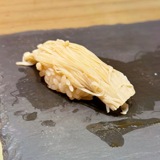 Delicious omakase at Manten Sushi Tokyo