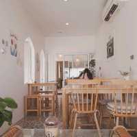 กาลครั้งหนึ่งคาเฟ่ Once Upon Time Cafe