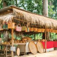ตลาดซาวไฮ่ ตลาดวิถีชุมชนสุดชิค อ.บ้านไร่ จ.อุทัยธานี