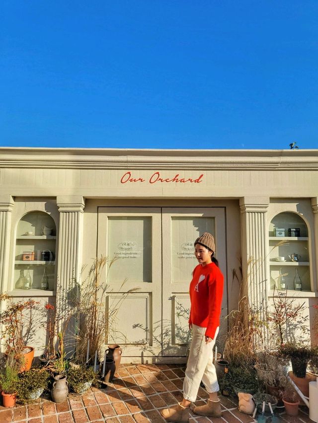 유럽감성 그 자체인 예쁜 카페 아워오차드💛