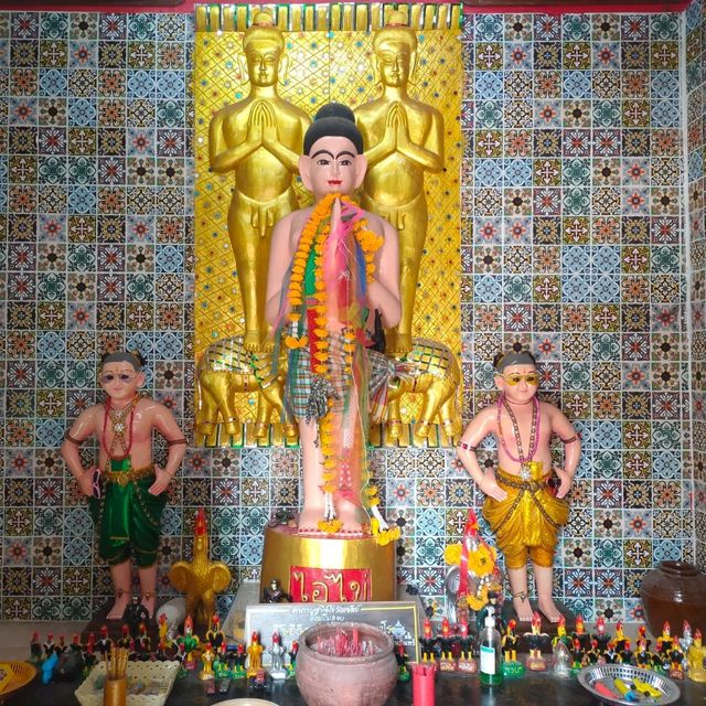หนาวนี้เข้าวัดไหว้พระขอพรเสริมบารมี