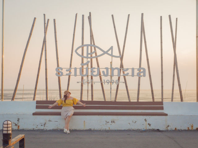 ร้านอาหารริมทะเล 📍บางปู