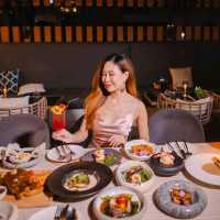ดินเนอร์สุดโรแมนติก รูฟท็อปสุดชิค วิวทะเลพัทยา