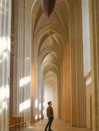 Grundtvig’s Church… พาไปชมโบสถ์แนวเอ็กเพลสชันนิสชื่