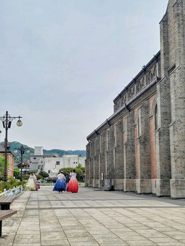 전주한옥마을 여행 필수코스 전동성당💜