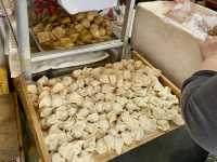 臺中西區 老店總是佛心 向上水餃