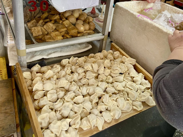 臺中西區 老店總是佛心 向上水餃 臺中西區 老店總是佛心 向上水餃