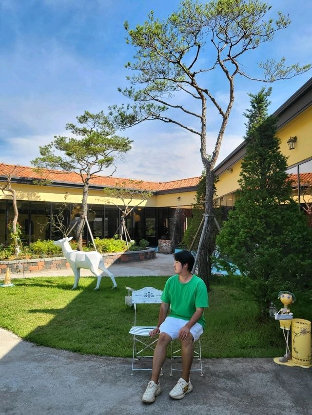 진주에서 만난 유럽풍 감성카페