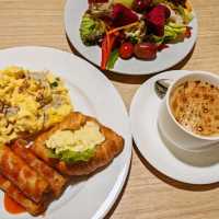 Awesome Breakie @ Sfera Hotel, Seri Manjung