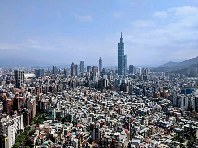 台北-大安敦南的老牌名流酒店：遠企香格里拉