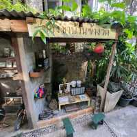 บ้านข้างวัด@เชียงใหม่ ไปเถอะแล้วจะตกหลุมรัก