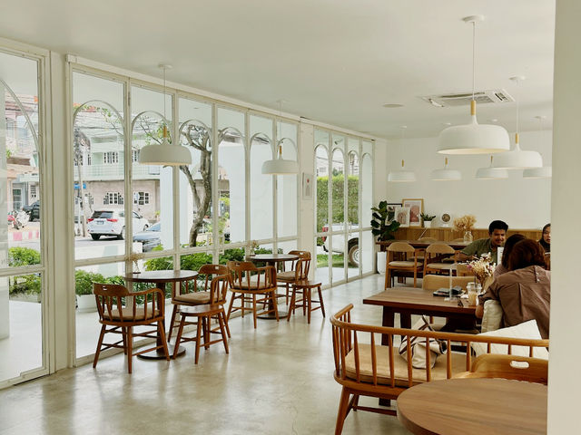Double 3 Craft Cafe