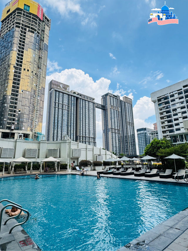 🇲🇾 Awesome swim at JW Marriot Kuala Lumpur