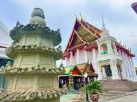 กราบสักการะหลวงพ่อโต ซำปอกง วัดกัลยาณมิตร