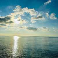 岩井海岸：海風與沙灘的完美交響曲 🌊🌞