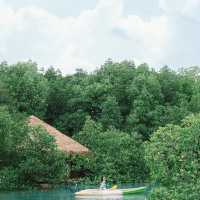 The BlueSky Resort เกาะพยาม