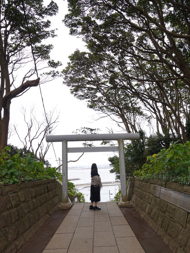 茨城｜鳥居越しに海が見える神社